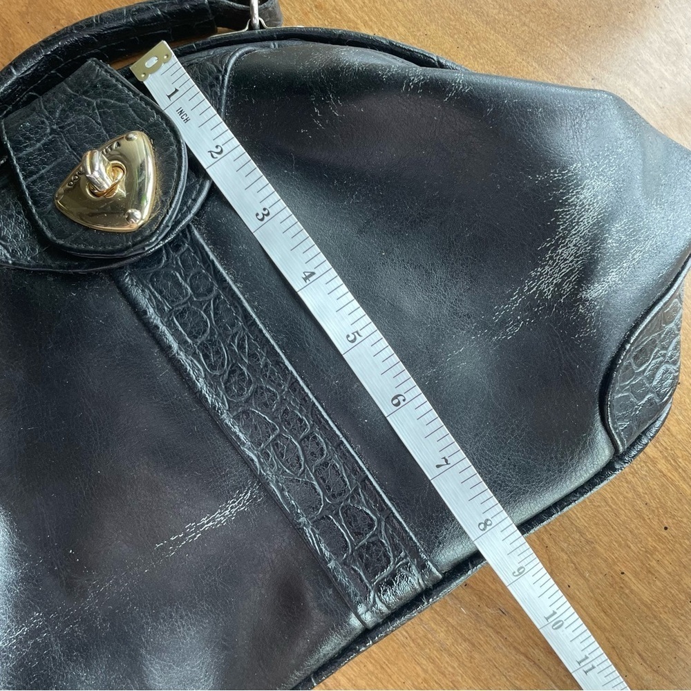 Vintage Black Leather Satchel with Gold Heart Turn-Lock - Picture 14 of 16